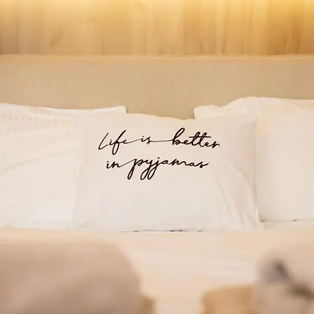 The Urban Nest Metro Line Apartamento *