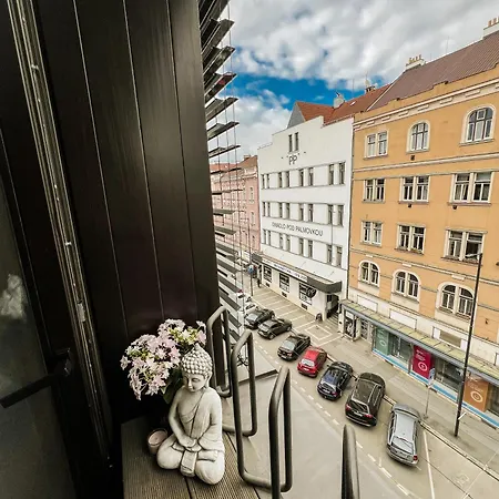 Appartement The Urban Nest Metro Line Praag